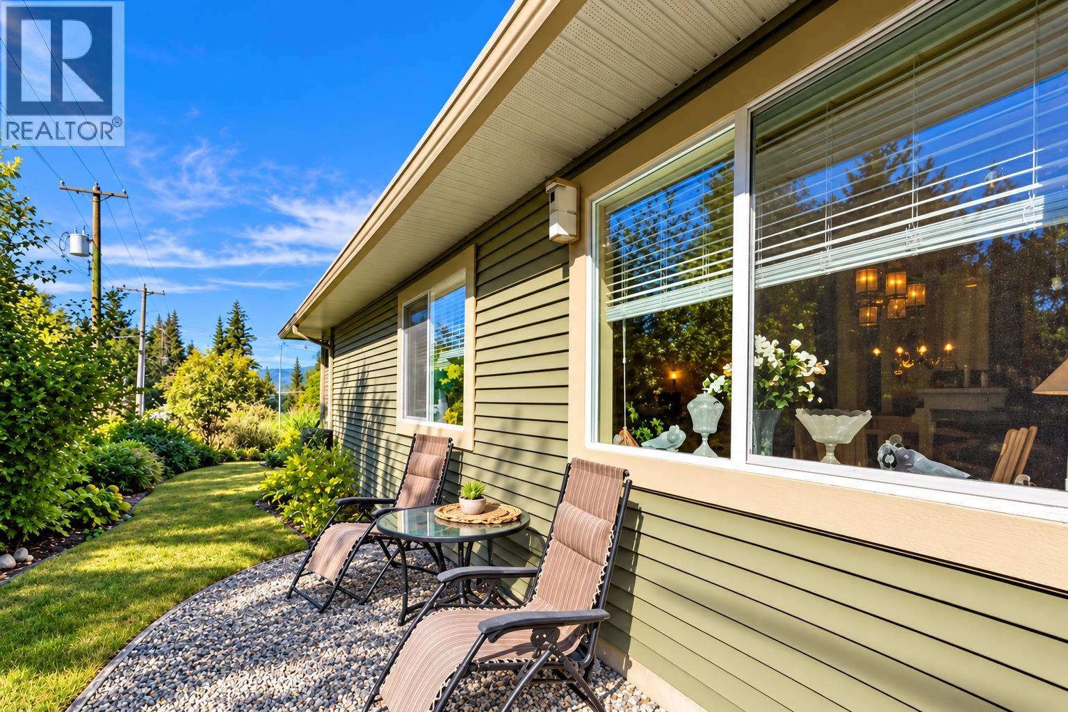 6202 Sitka Road, Sechelt, British Columbia  V0N 3A3 - Photo 18 - R3177408
