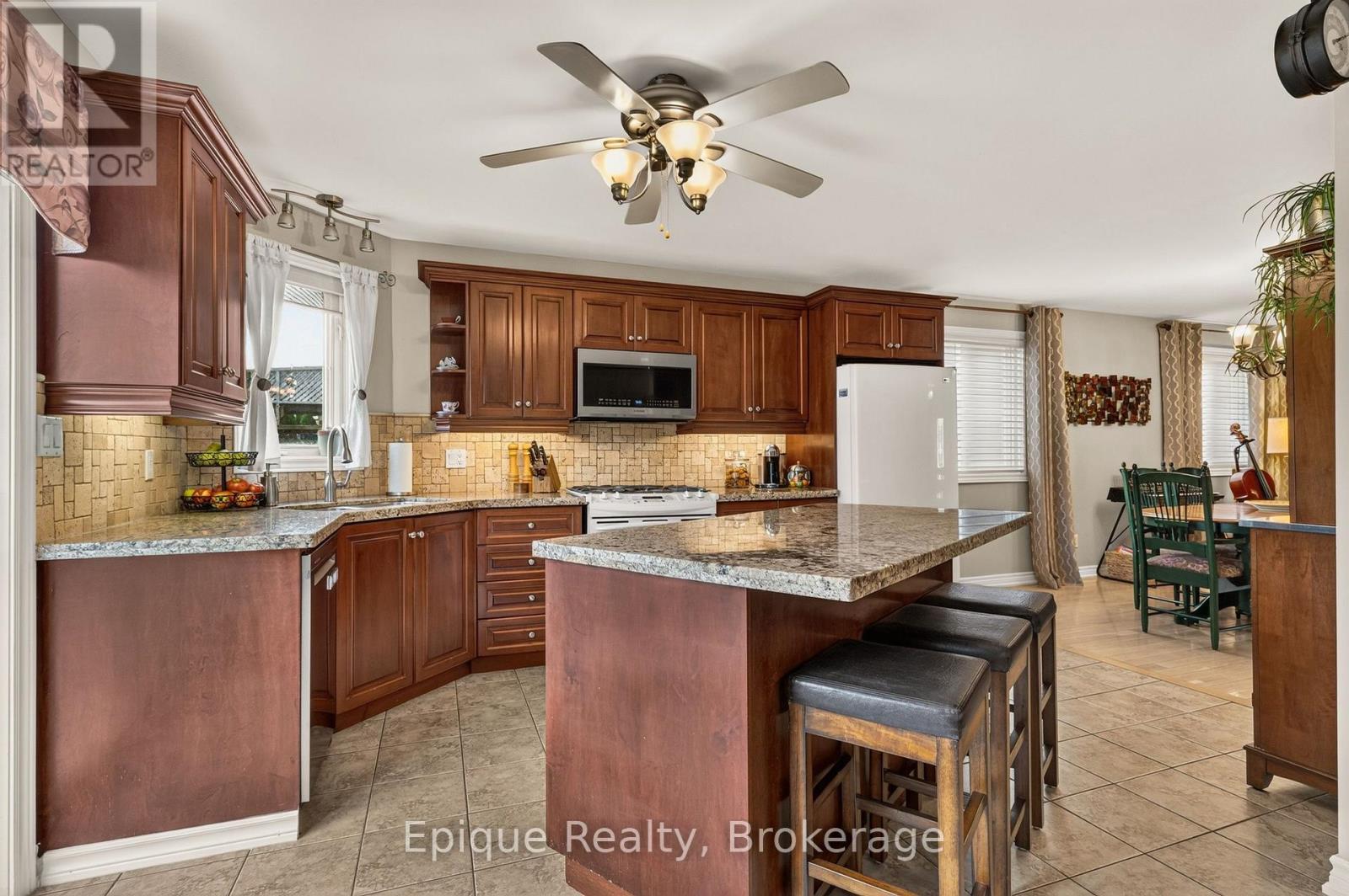 184 Locheed Drive, Hamilton, Ontario  L8T 5A5 - Photo 7 - X14102962