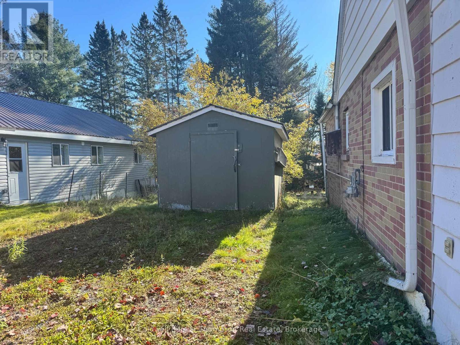 25 Park Street, Sundridge, Ontario P0A 1Z0 - Photo 3 - X14103062