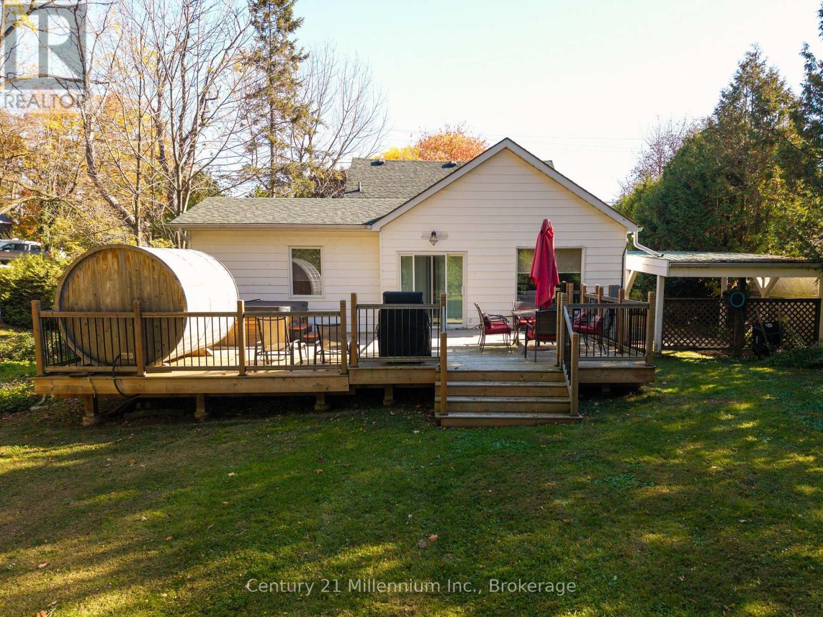 28 Owen Street, Meaford, Ontario  N4L 1G9 - Photo 11 - X14103120