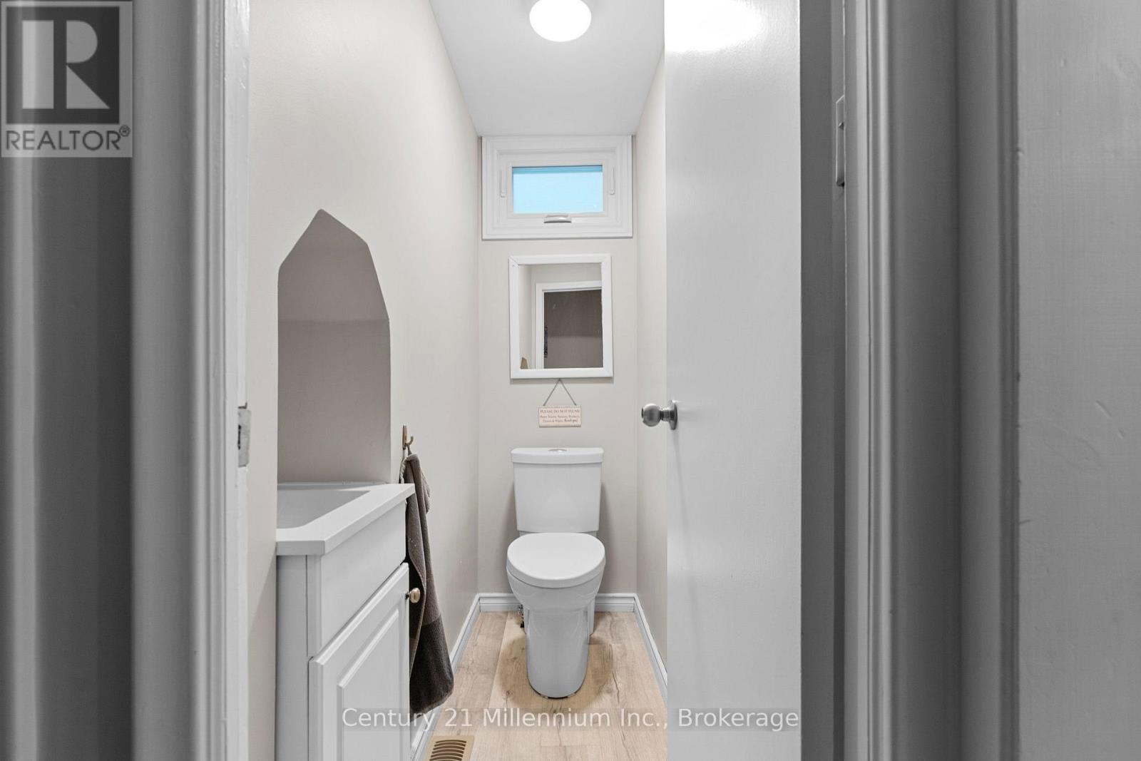 28 Owen Street, Meaford, Ontario  N4L 1G9 - Photo 17 - X14103120