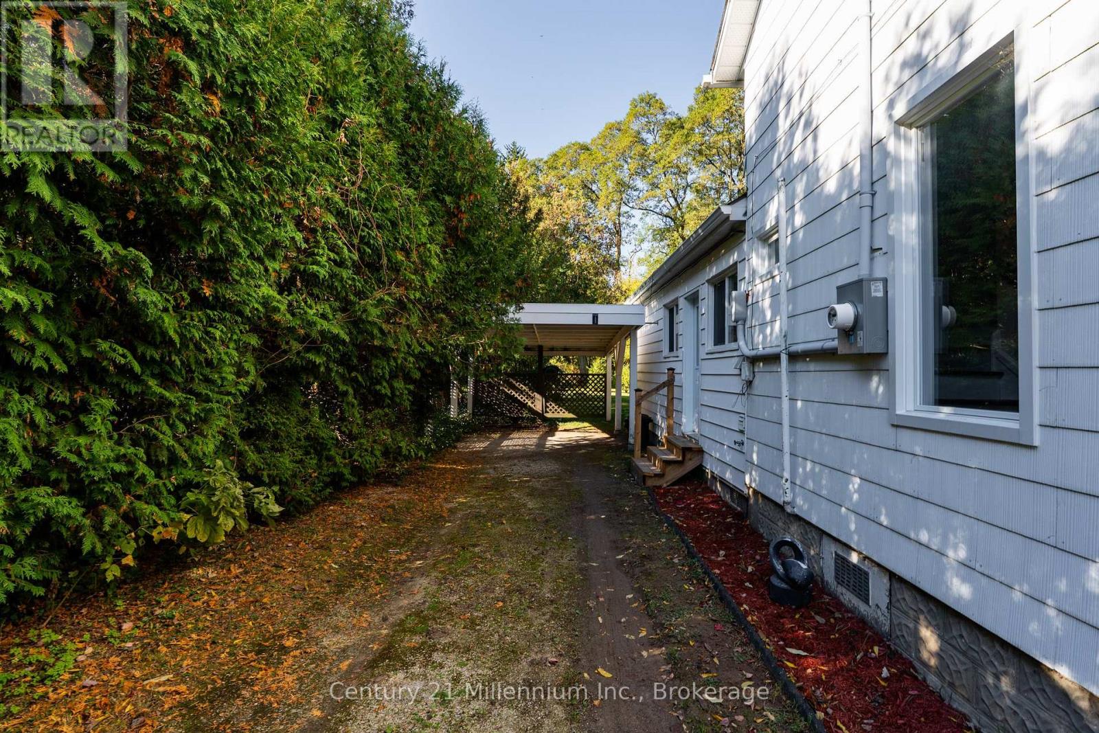 28 Owen Street, Meaford, Ontario  N4L 1G9 - Photo 9 - X14103120