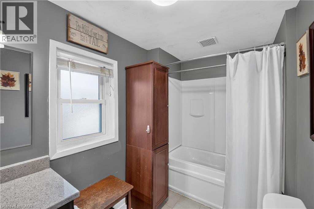 4418 Tufford Road, Beamsville, Ontario  L3J 1L6 - Photo 12 - 40872846