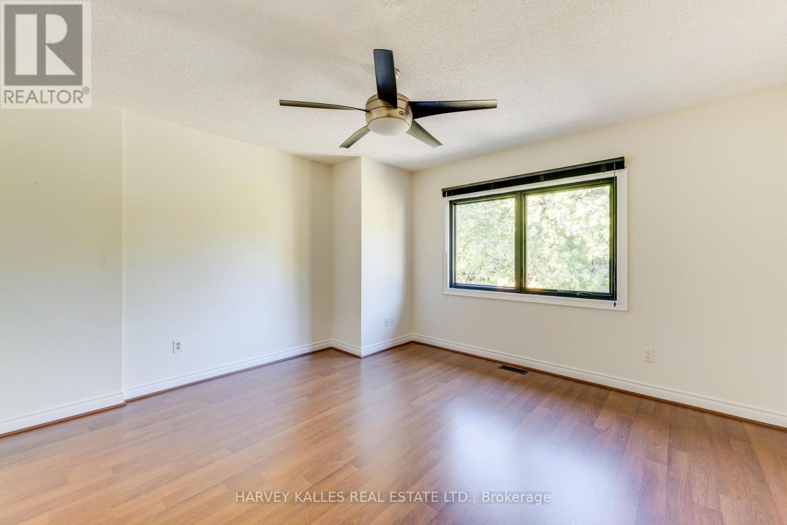 16 St. James Court, Toronto, Ontario  M4X 1X4 - Photo 13 - C14103140