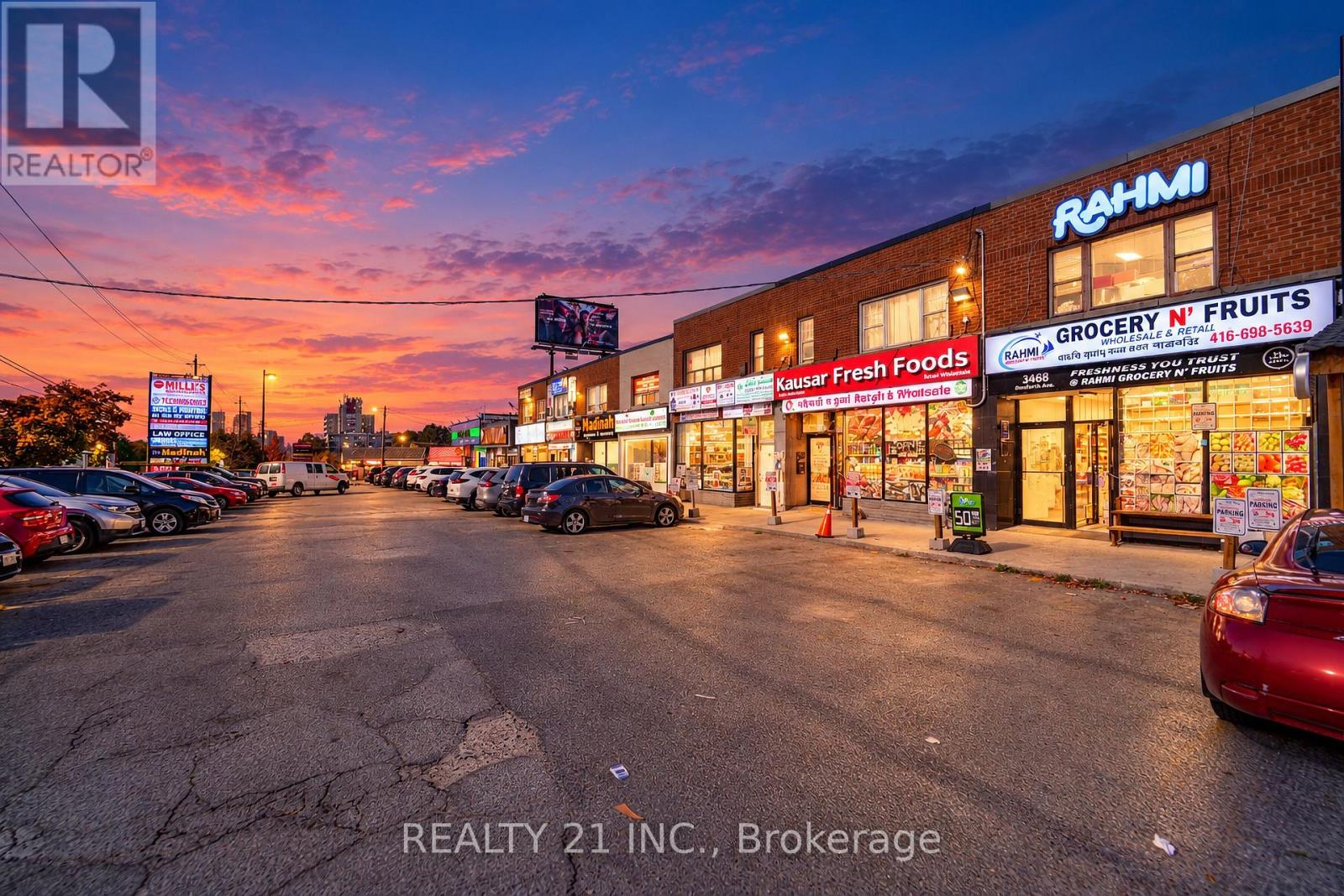 3468 Danforth Avenue, Toronto, Ontario  M1L 1E1 - Photo 2 - E14103058