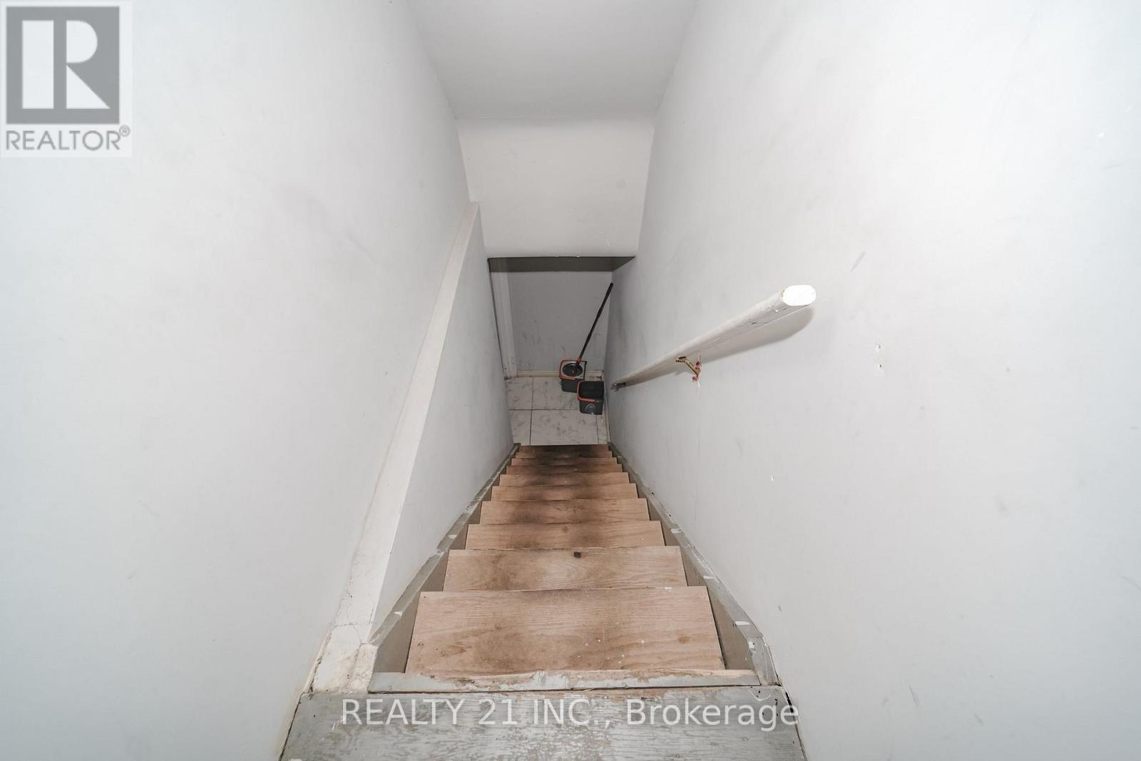 3468 Danforth Avenue, Toronto, Ontario  M1L 1E1 - Photo 22 - E14103058