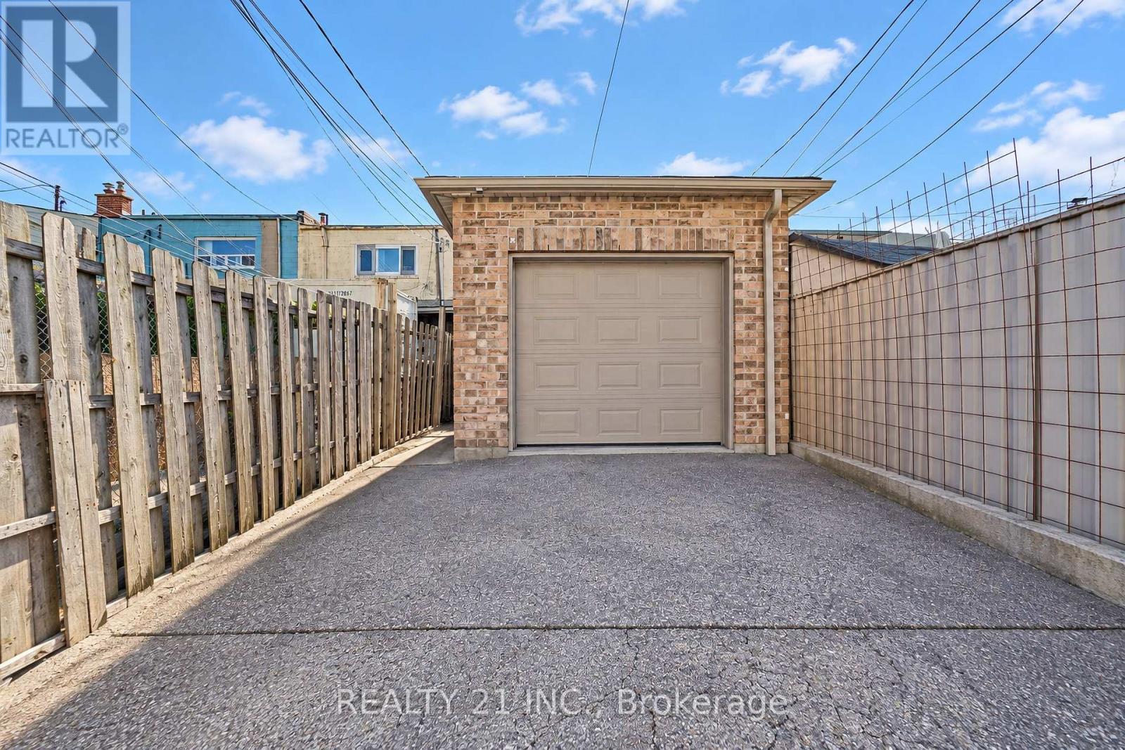 3468 Danforth Avenue, Toronto, Ontario  M1L 1E1 - Photo 25 - E14103058