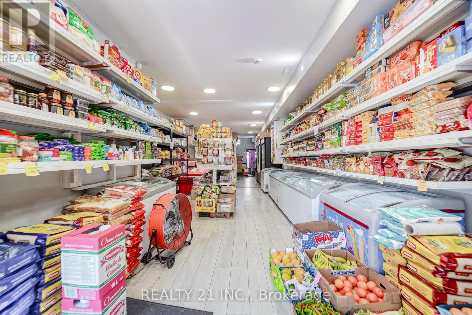 3468 Danforth Avenue, Toronto, Ontario  M1L 1E1 - Photo 4 - E14103058