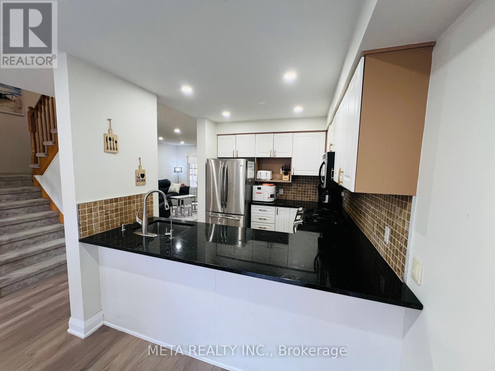 39 Bayside Gate, Whitby (Port Whitby), Ontario  L1N 9W5 - Photo 10 - E14103092