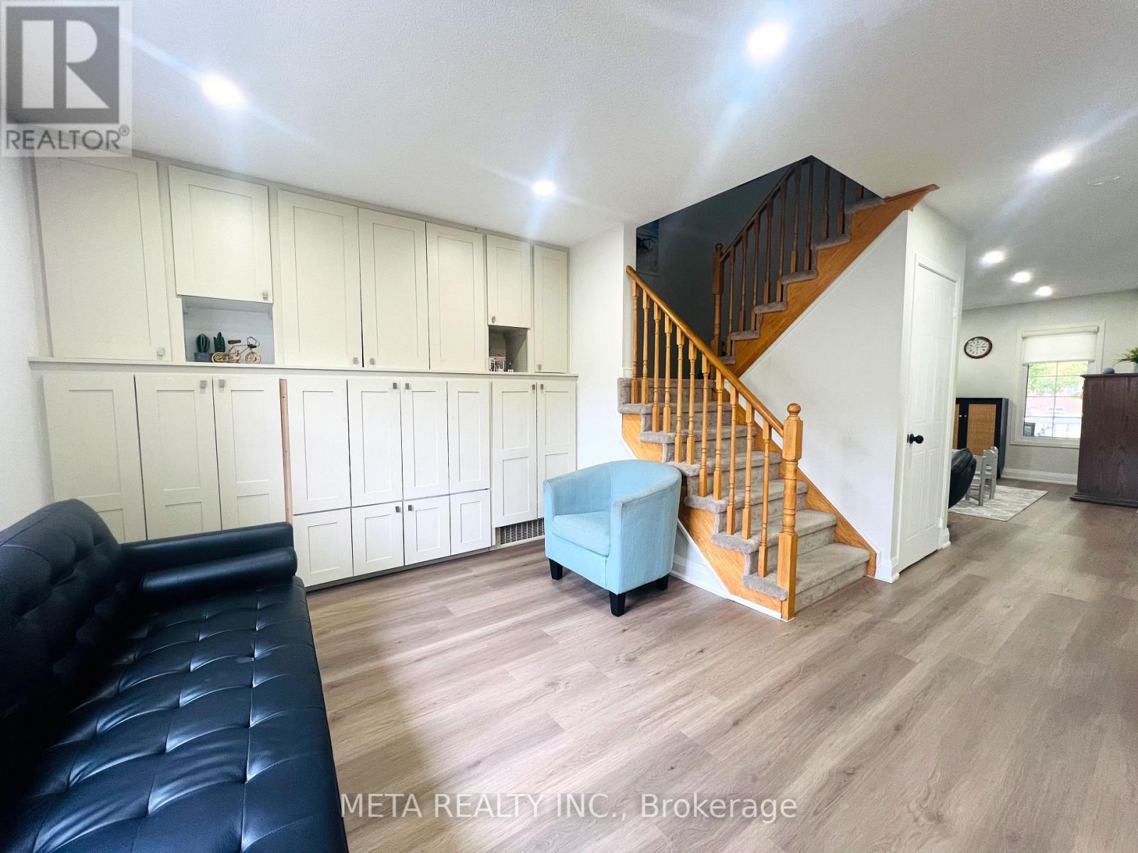 39 Bayside Gate, Whitby (Port Whitby), Ontario  L1N 9W5 - Photo 6 - E14103092