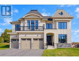 15 KENNETH CAMPBELL COURT, Aurora, Ontario
