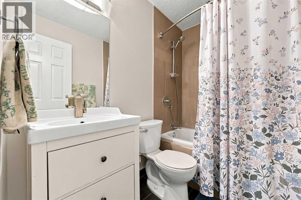 36, 28 Berwick Crescent NW, Calgary, Alberta  T3K 1Y7 - Photo 20 - A2352632