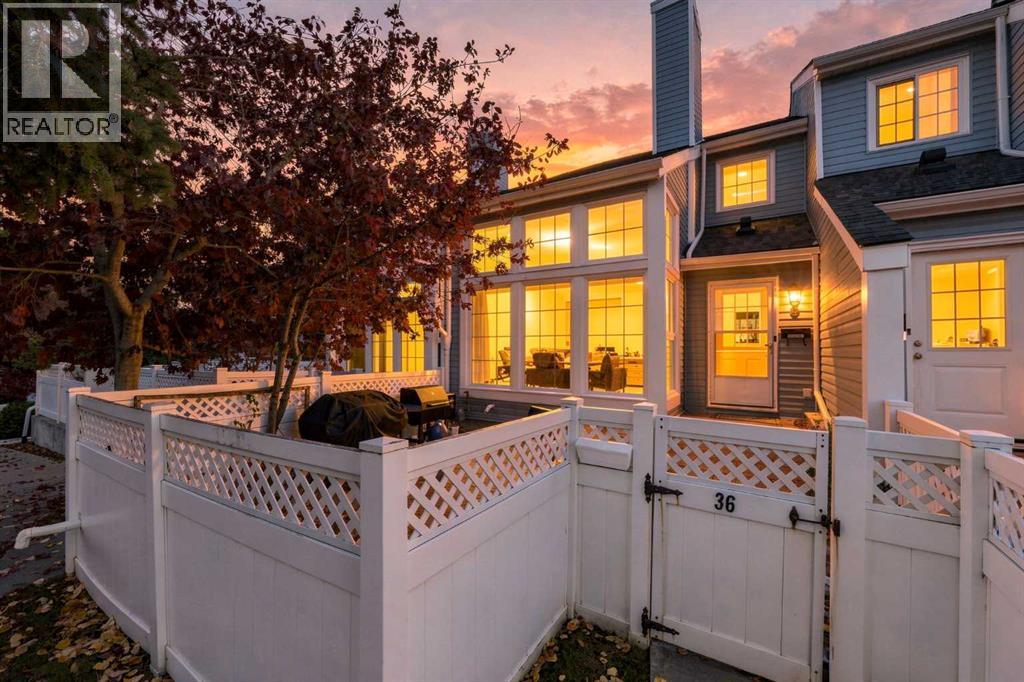 36, 28 Berwick Crescent NW, Calgary, Alberta