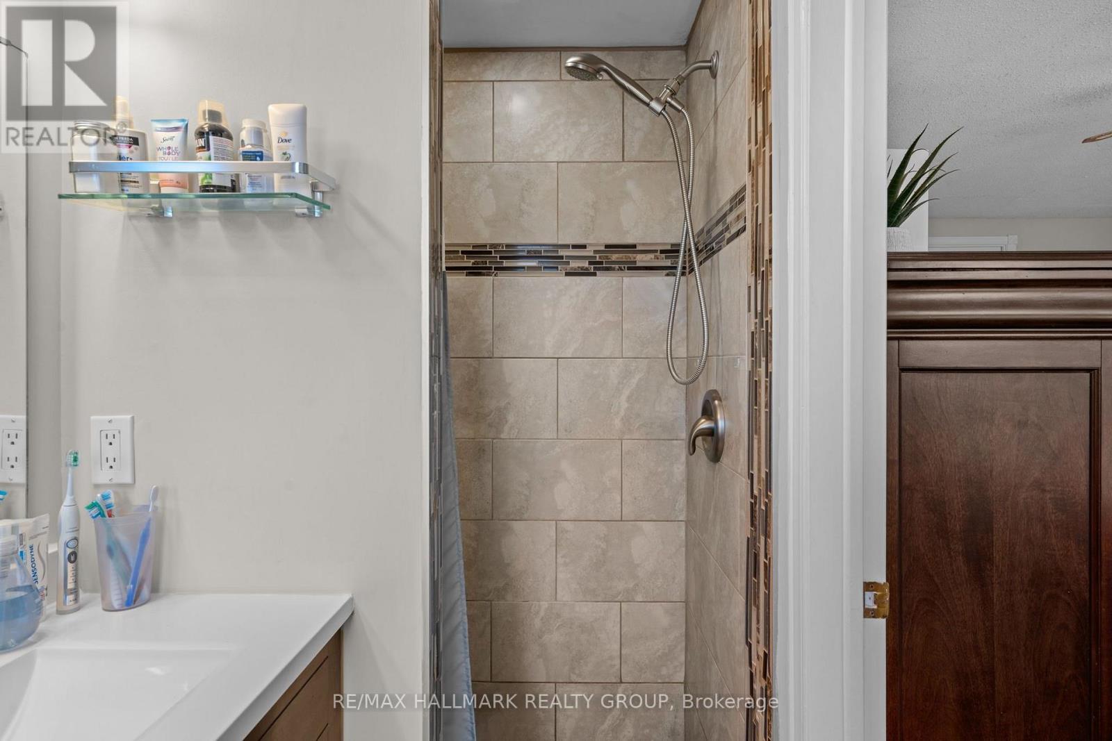 9 Fireside Crescent, Ottawa, Ontario  K1T 1Z3 - Photo 24 - X14103104