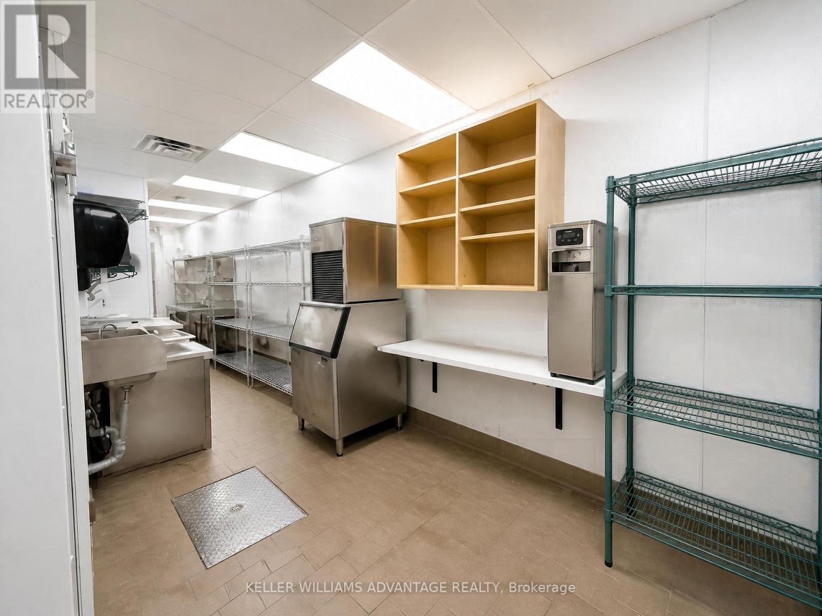 #7 - 4722 Jane Street, Toronto, Ontario  M3N 2K8 - Photo 6 - W13883754
