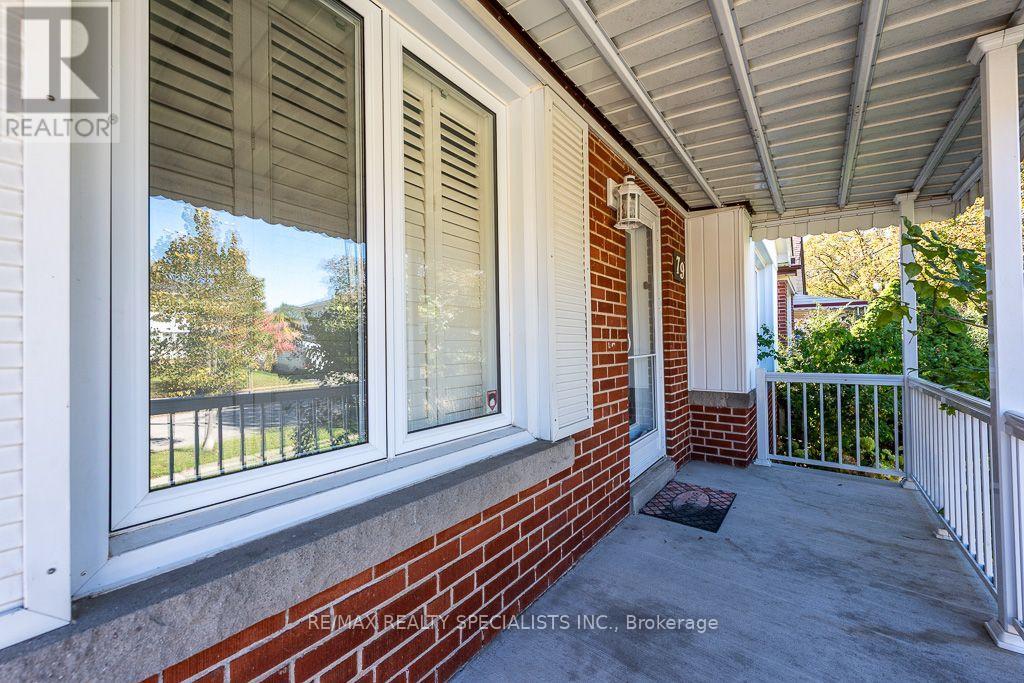 Main - 79 Clearbrooke Circle, Toronto, Ontario  M9W 2E6 - Photo 2 - W14103030