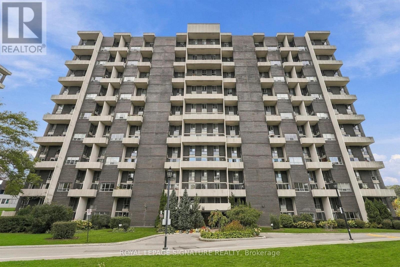 419 - 35 Ormskirk Avenue, Toronto, Ontario  M6S 1A8 - Photo 44 - W14103112