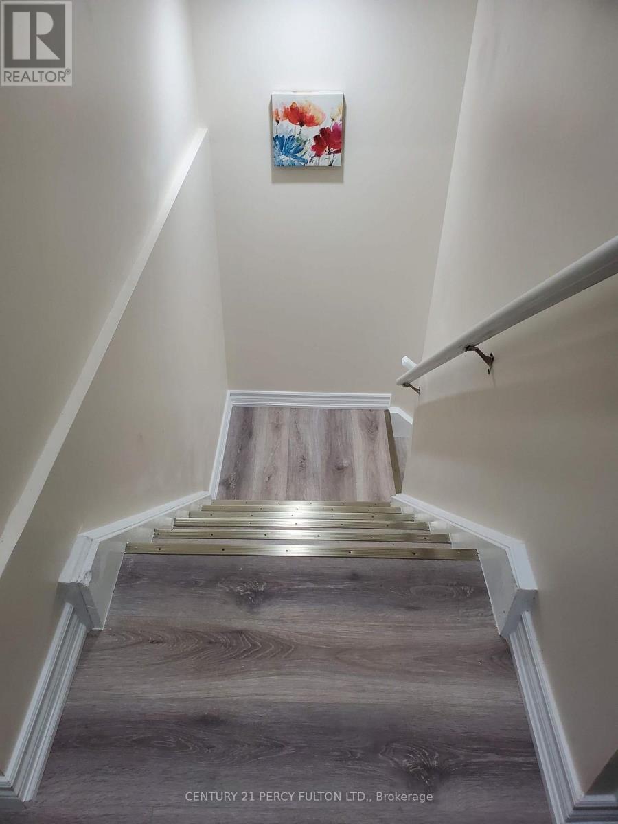Lower - 308 Nakerville Crescent, Milton, Ontario  L9T 7T9 - Photo 3 - W14103116
