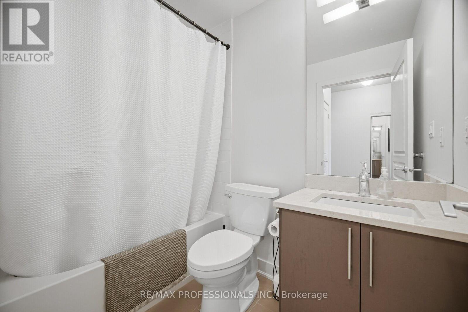 323 - 128 Garden Drive, Oakville, Ontario  L6K 2W5 - Photo 31 - W14103122
