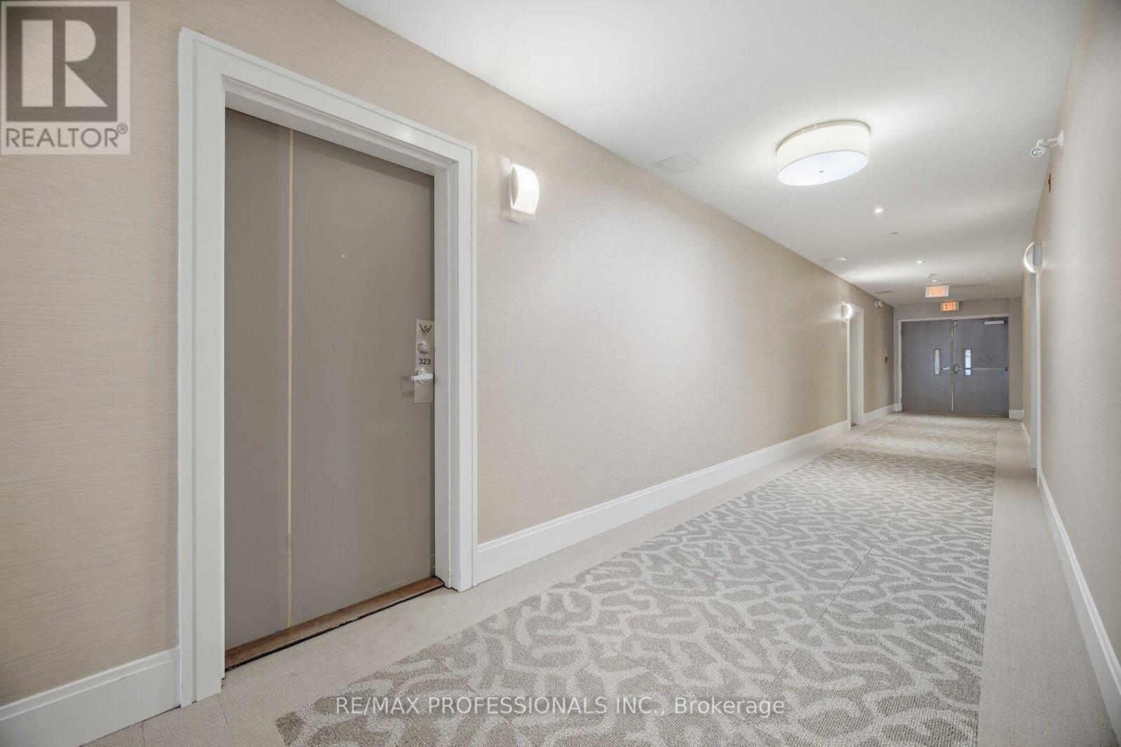 323 - 128 Garden Drive, Oakville, Ontario  L6K 2W5 - Photo 6 - W14103122