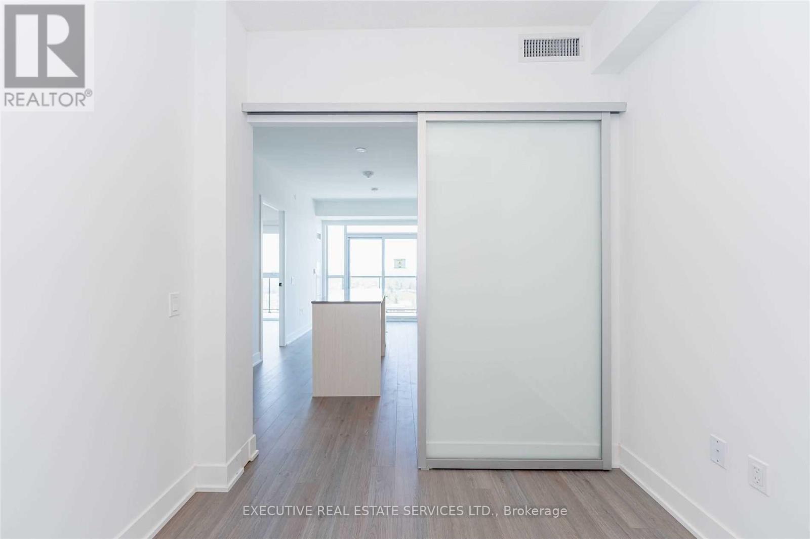 802 - 50 George Butchart Drive, Toronto, Ontario  M3K 0C9 - Photo 23 - W14103124