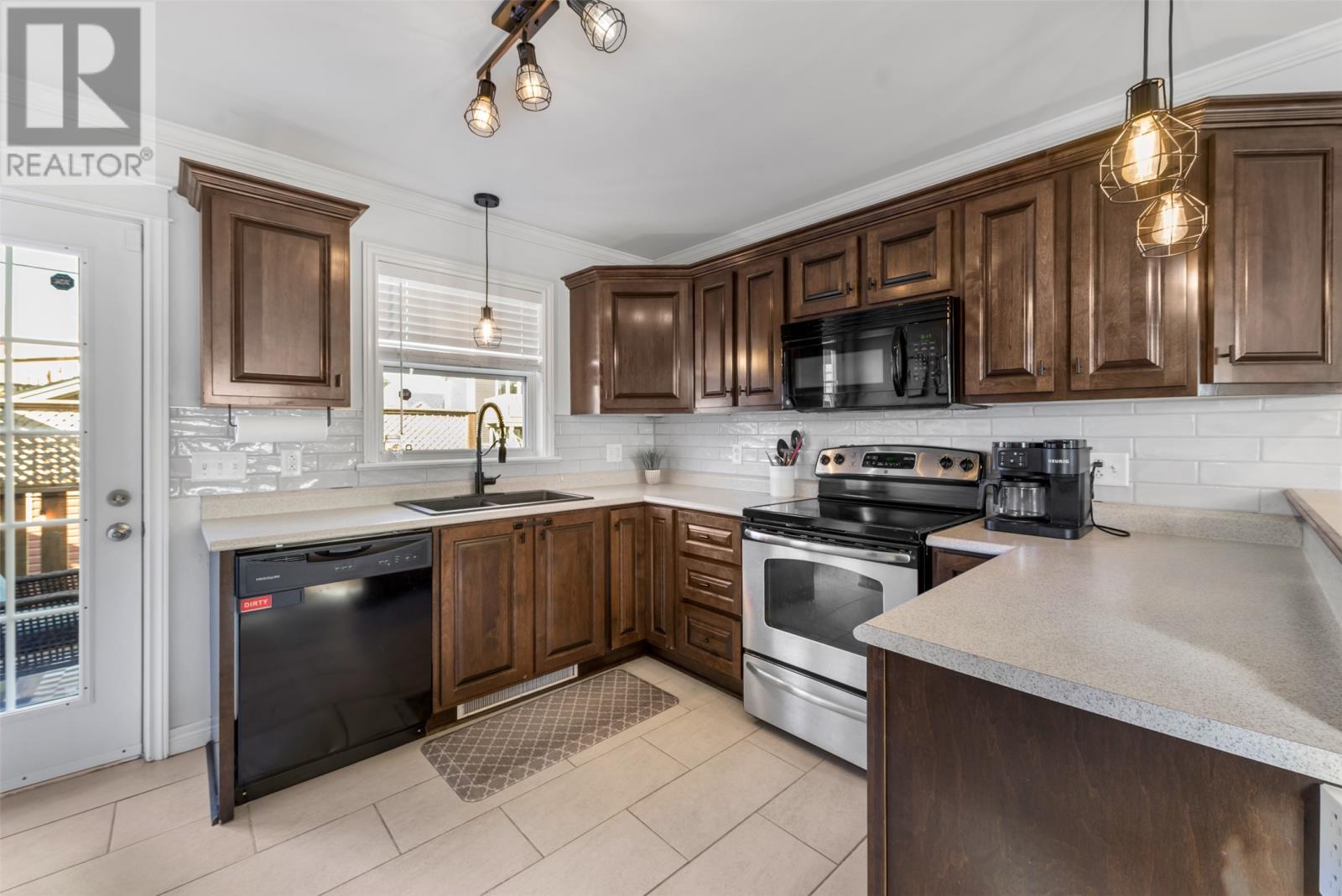 57 Glenlonan Street, St. John's — photo 15