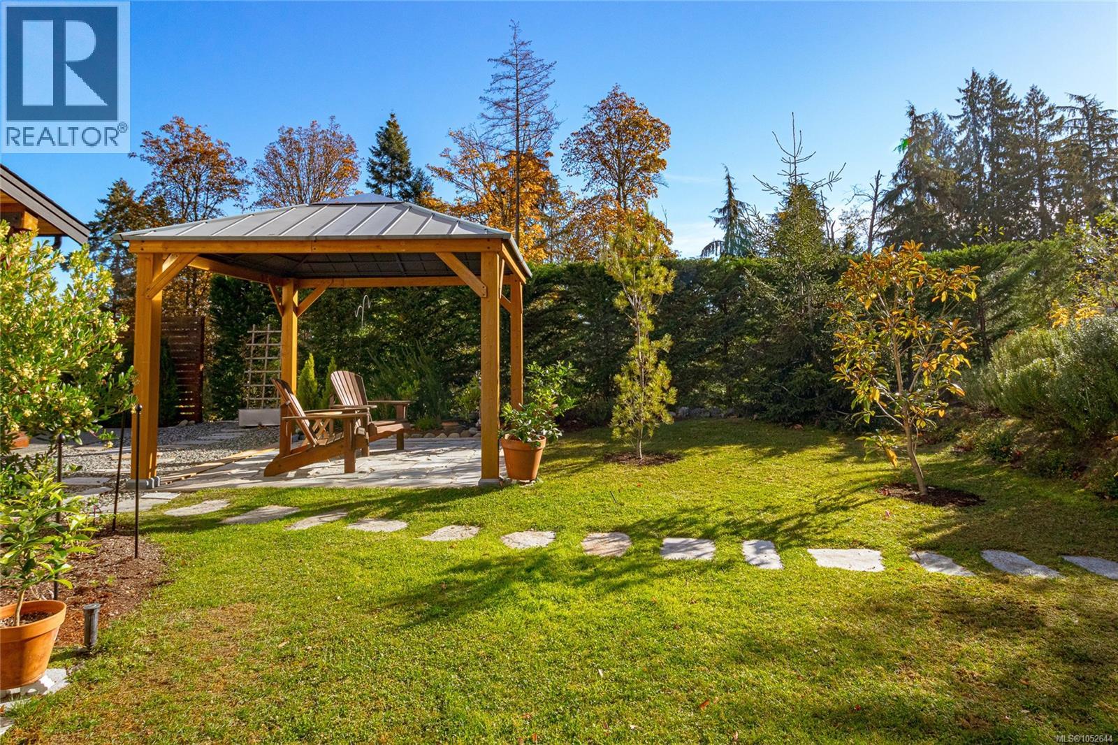 672 Mill Bay Pl