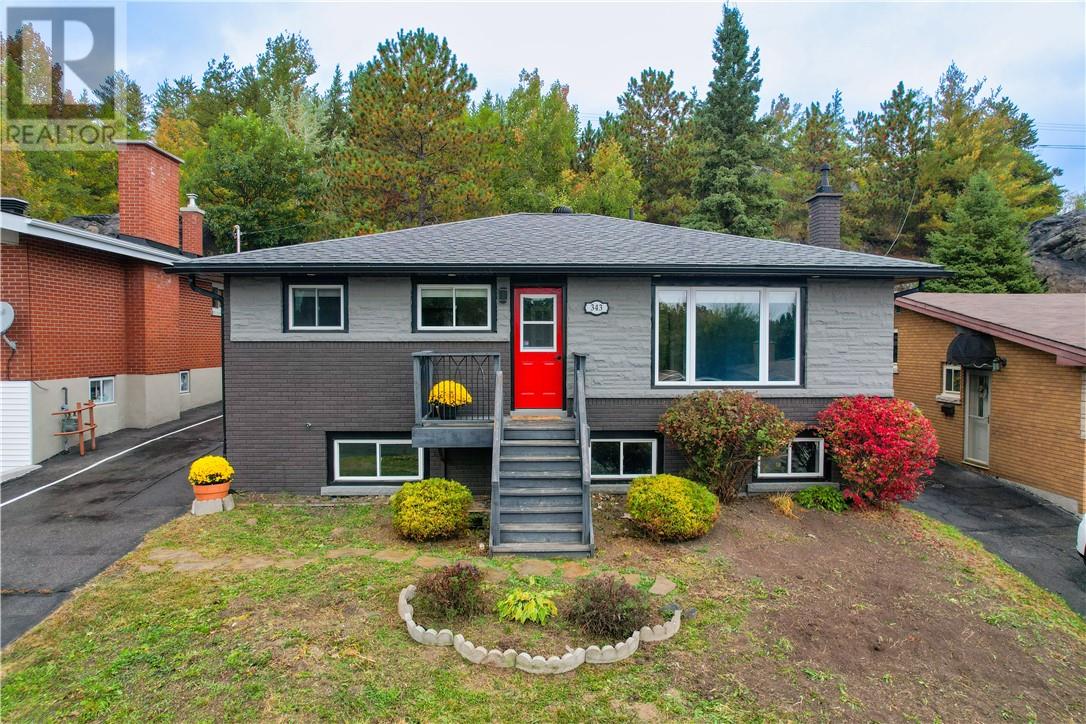 343 Sandra Boulevard, Sudbury, Ontario  P3C 3K8 - Photo 1 - 2130668