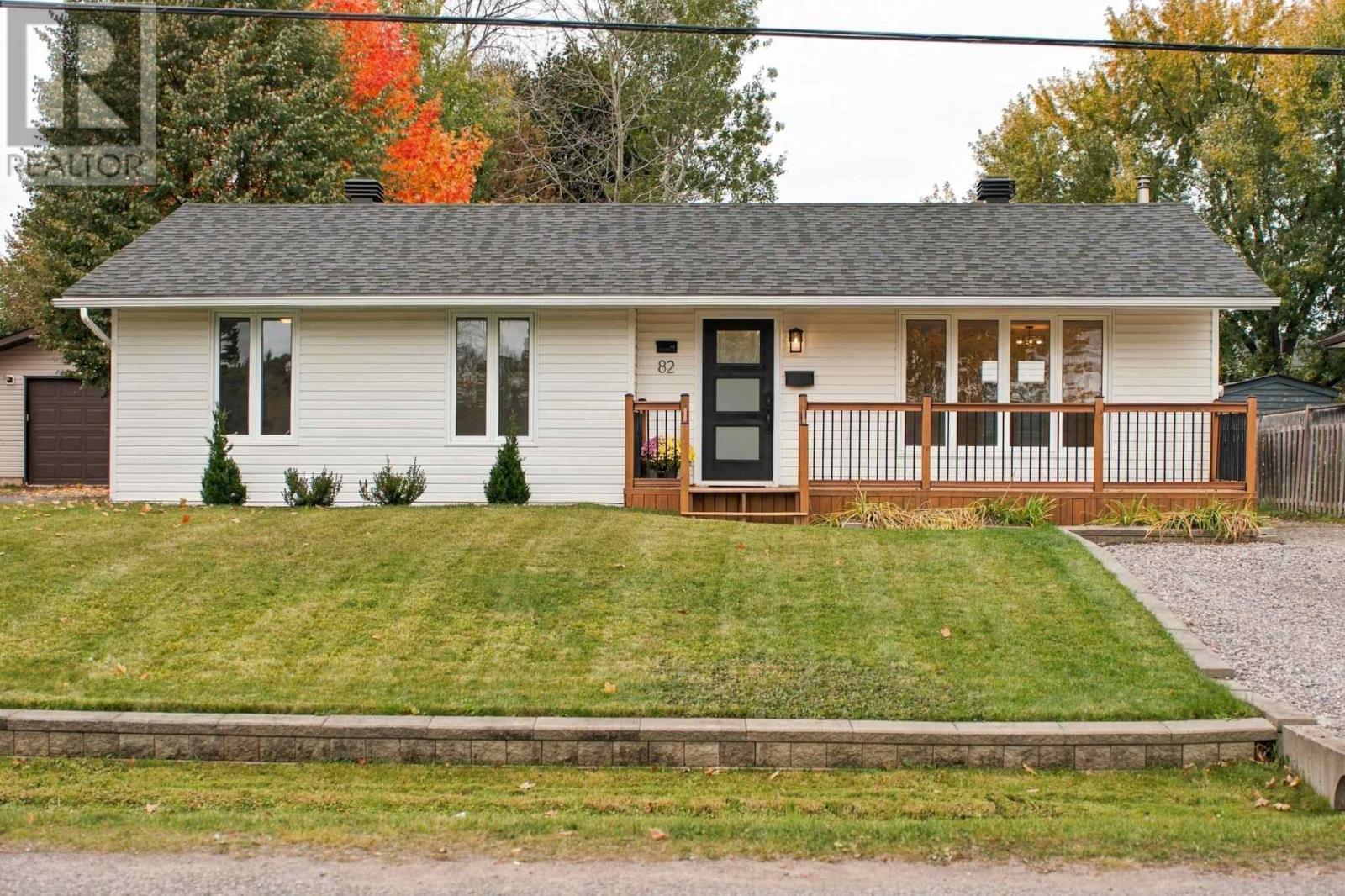 82 River Rd, Sault Ste. Marie, Ontario P6A 6C7 - Photo 2 - SM262922