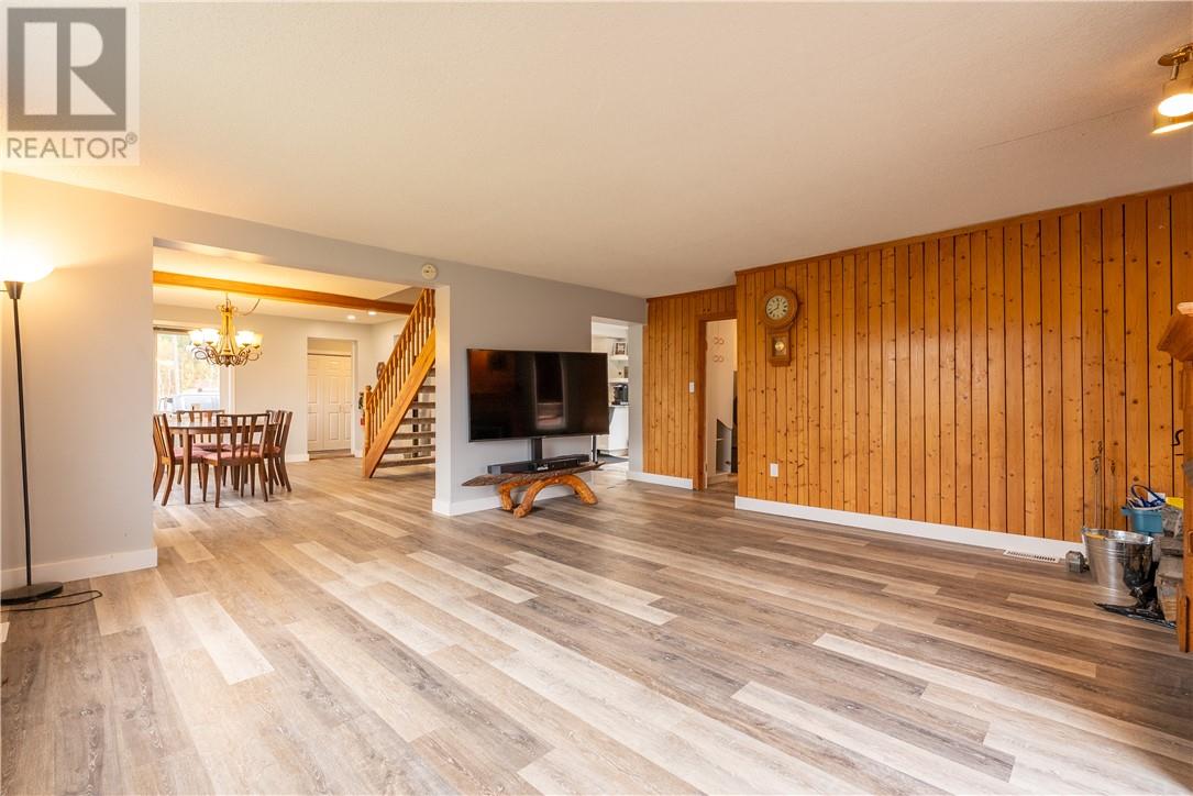 2903 Treeview Road, Greater Sudbury, Ontario  P3E 5C7 - Photo 26 - 2131052