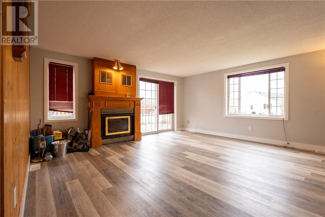 2903 Treeview Road, Greater Sudbury, Ontario  P3E 5C7 - Photo 28 - 2131052