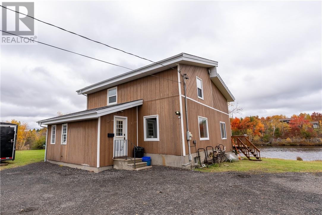 2903 Treeview Road, Greater Sudbury, Ontario  P3E 5C7 - Photo 9 - 2131052