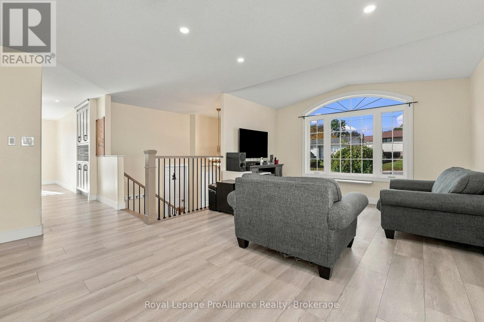 37 Reid Street, Quinte West, Ontario  K8V 5V8 - Photo 21 - X13881910
