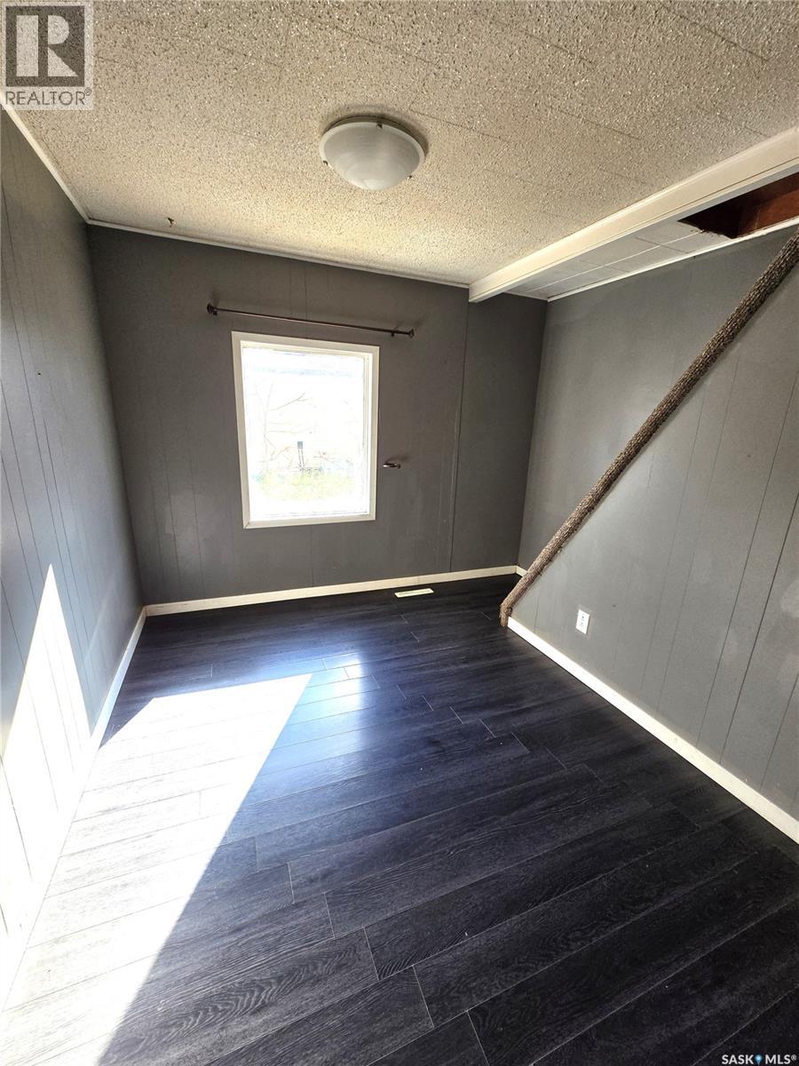 414 Young Street, Bienfait, Saskatchewan  S0C 0M0 - Photo 16 - SK051596