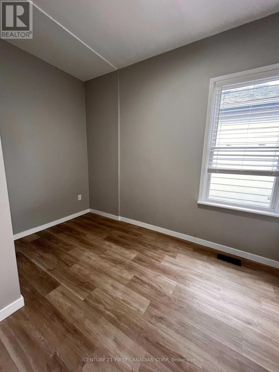 223 Waterloo Street, London East, Ontario  N6B 2N2 - Photo 6 - X14103276