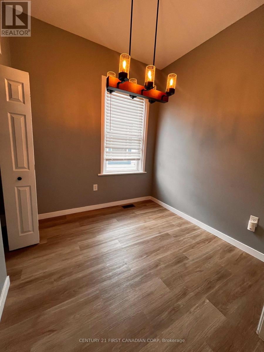 223 Waterloo Street, London East, Ontario  N6B 2N2 - Photo 8 - X14103276