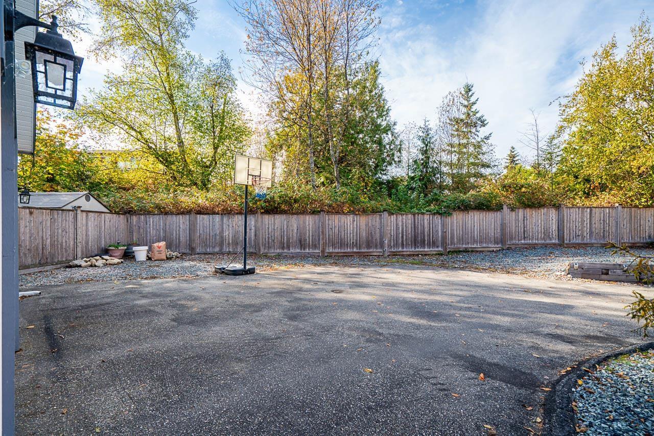 6143 KILLARNEY DRIVE