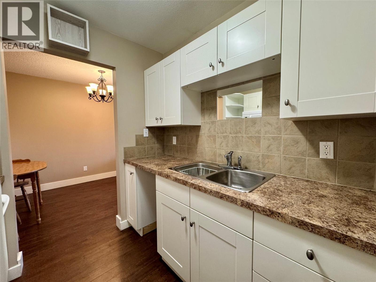 320 Northgate Unit# 309, Tumbler Ridge, British Columbia  V0C 2W0 - Photo 2 - 10404055