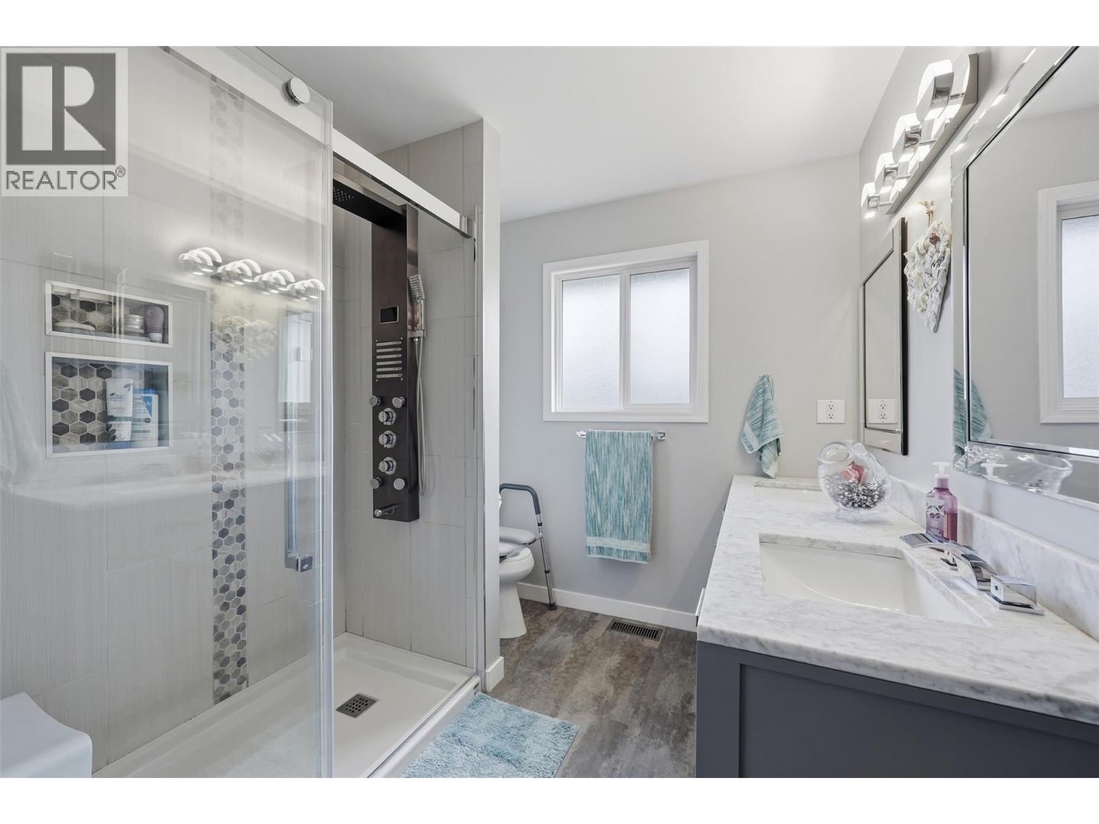 851 Sumac Place, Kamloops, British Columbia  V2B 6R4 - Photo 14 - 10404101