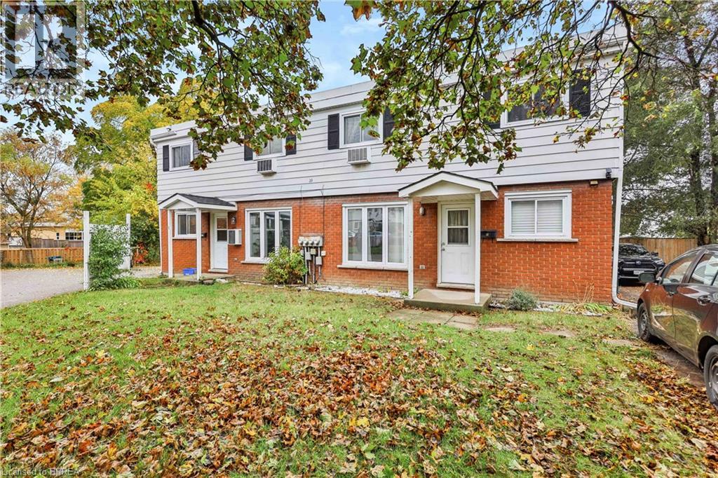 23 Brenda Court, Brantford, Ontario  N3R 2L8 - Photo 3 - 40866734