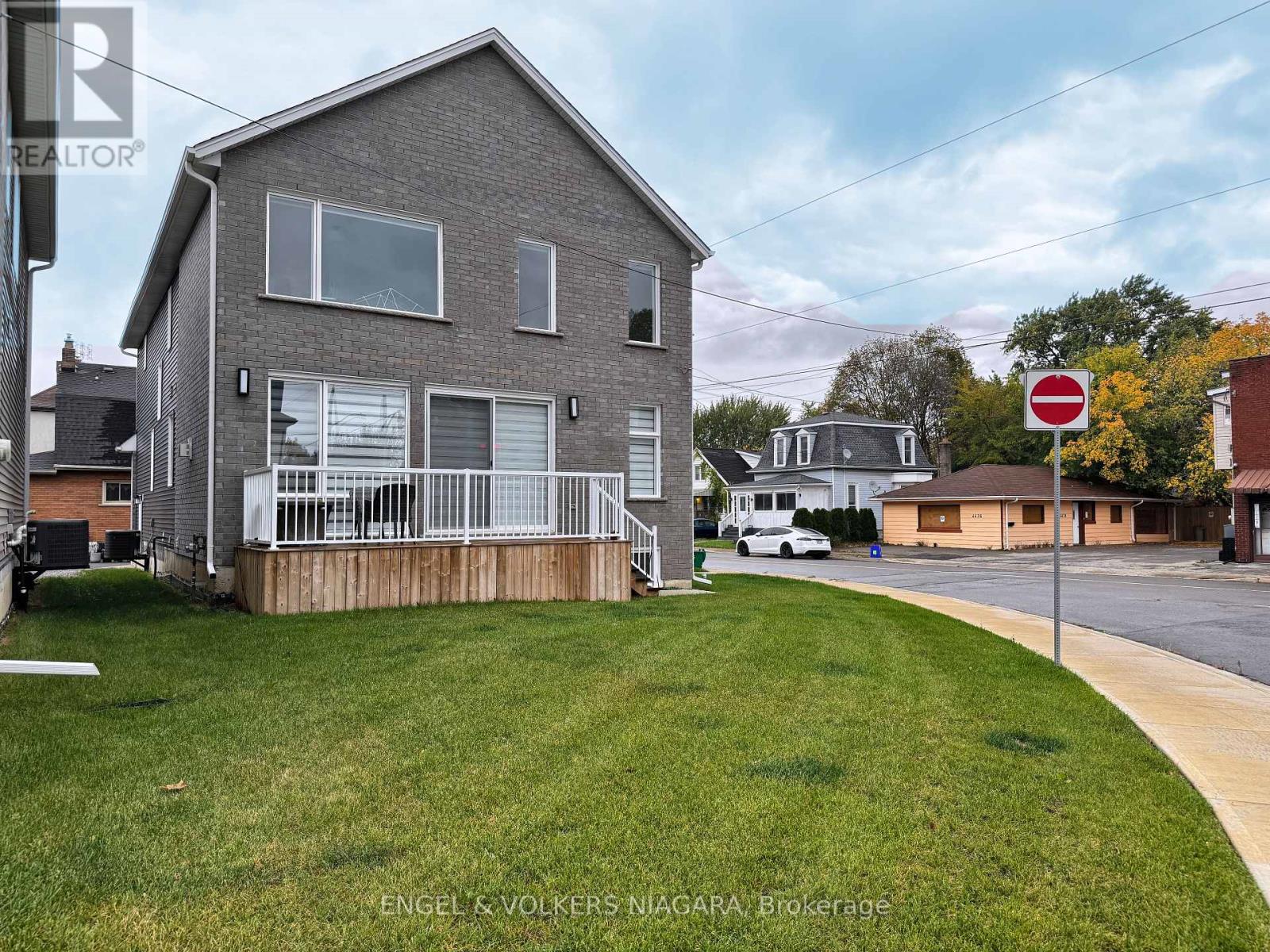 4499 Fourth Avenue, Niagara Falls (Downtown), Ontario L2E 4N4 - Photo 7 - X14103172