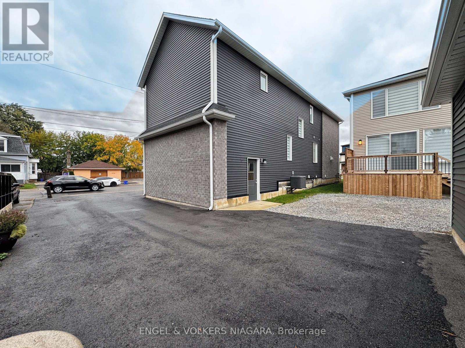 4499 Fourth Avenue, Niagara Falls (Downtown), Ontario L2E 4N4 - Photo 8 - X14103172