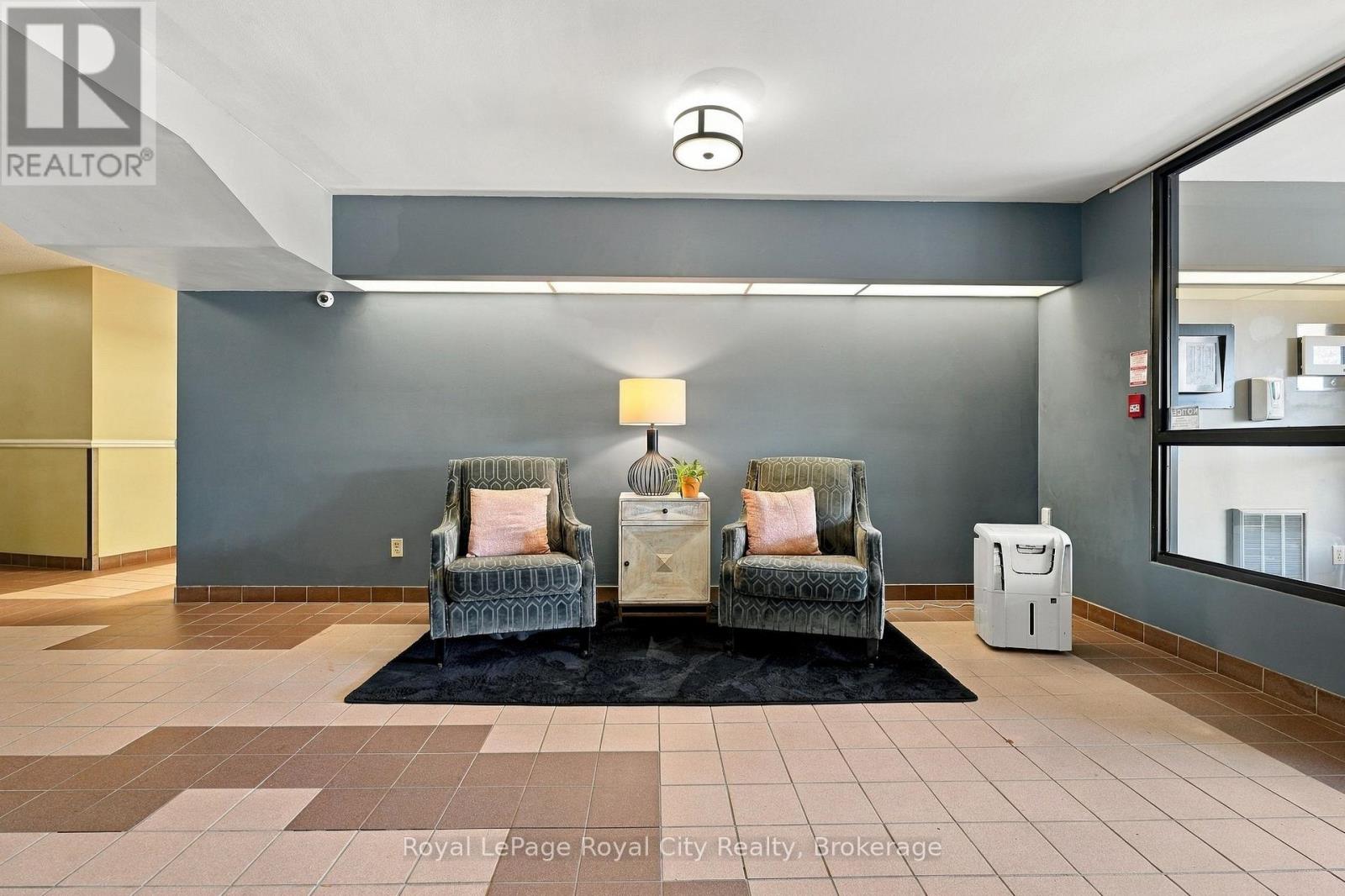 102 - 107 Bagot Street, Guelph (Junction/onward Willow), Ontario  N1H 8H5 - Photo 30 - X14103256