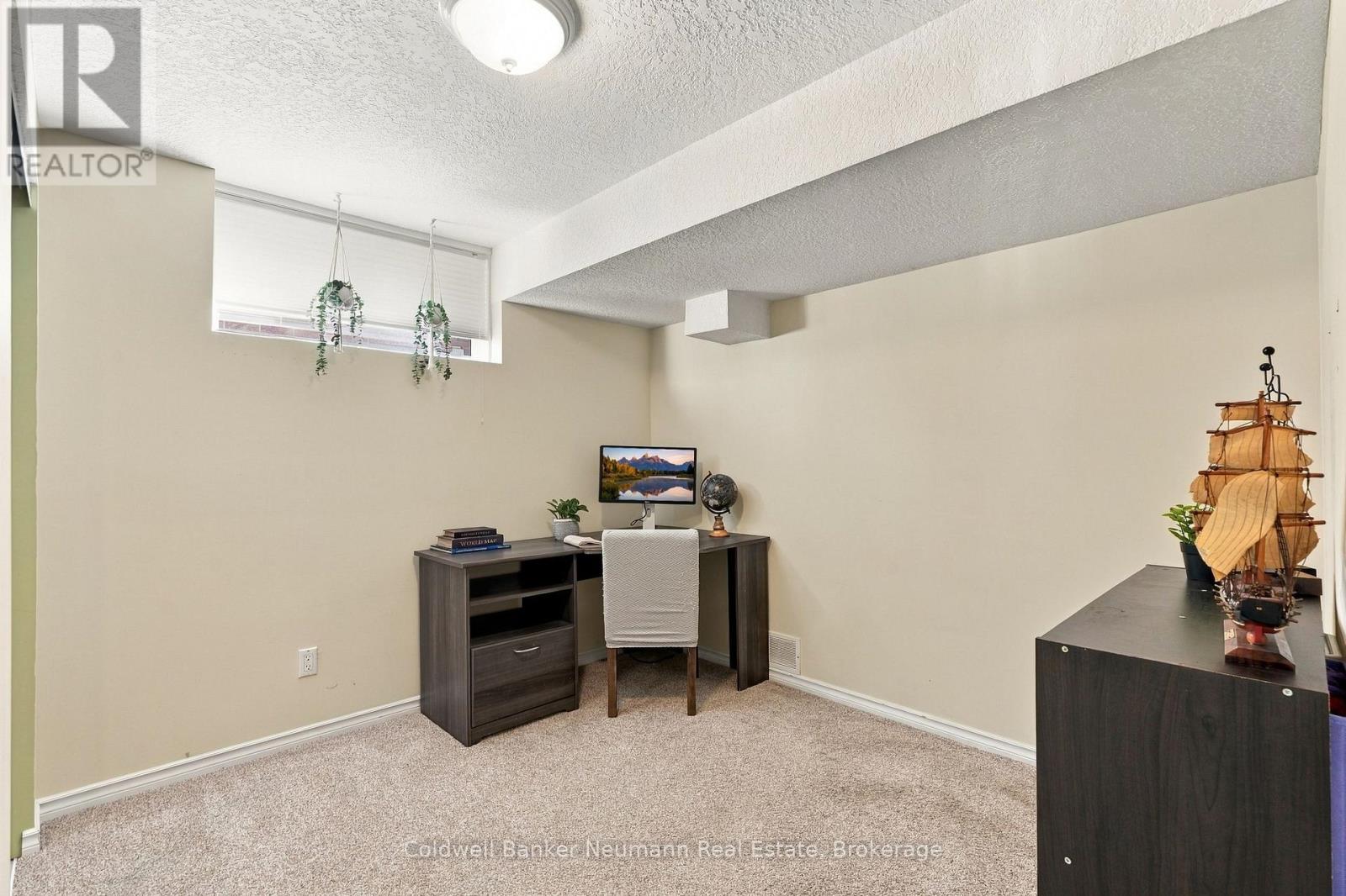 41 Creekside Drive, Guelph (Grange Road), Ontario  N1E 0C2 - Photo 37 - X14103336