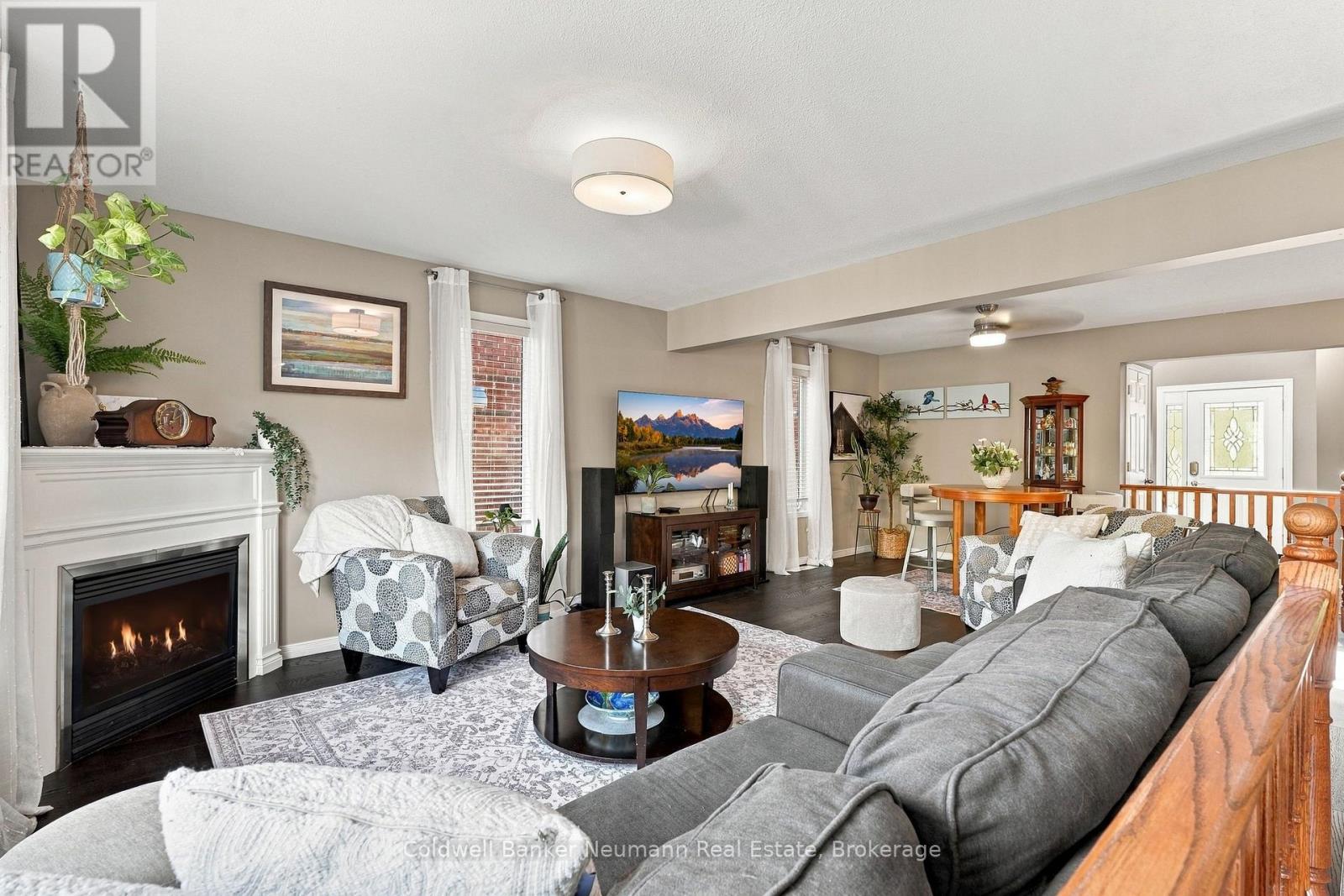 41 Creekside Drive, Guelph (Grange Road), Ontario  N1E 0C2 - Photo 7 - X14103336