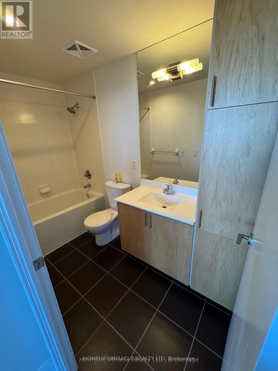 1001 - 181 Wynford Drive, Toronto, Ontario  M3C 0C6 - Photo 12 - C14103156