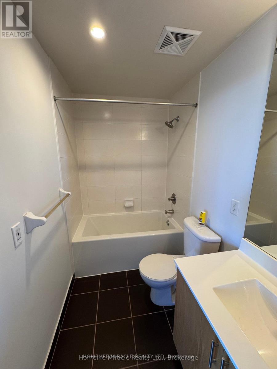 1001 - 181 Wynford Drive, Toronto, Ontario  M3C 0C6 - Photo 13 - C14103156