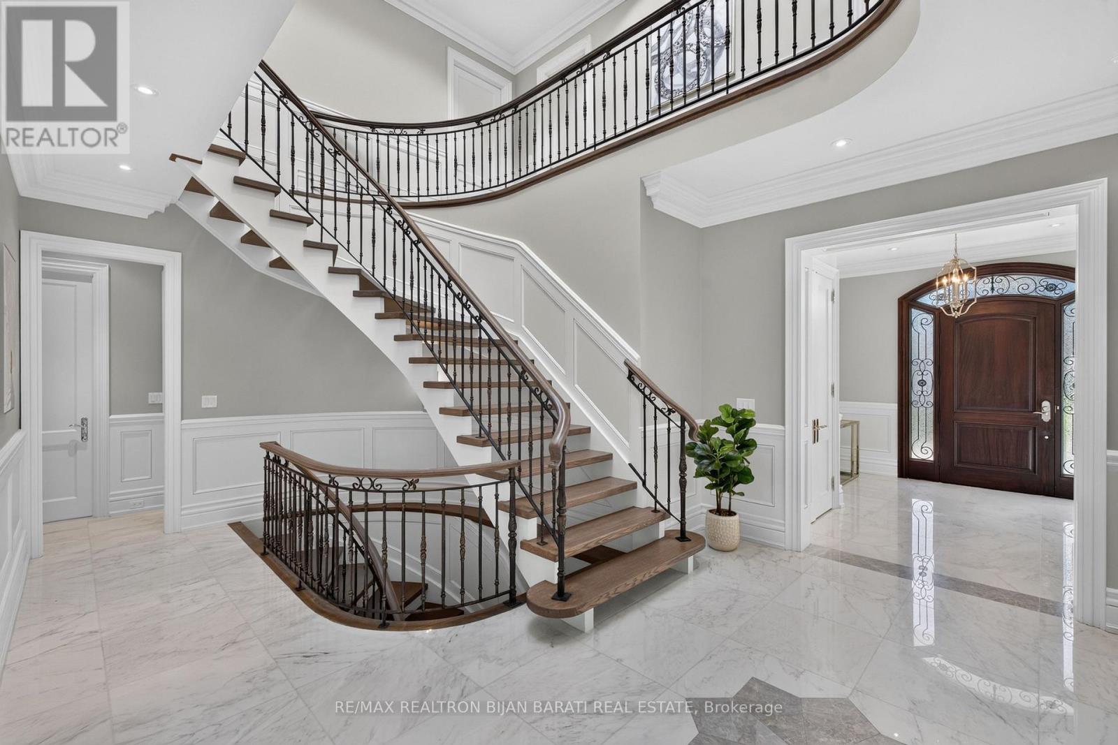 34 Flaremore Crescent, Toronto, Ontario  M2K 1V1 - Photo 5 - C14103180