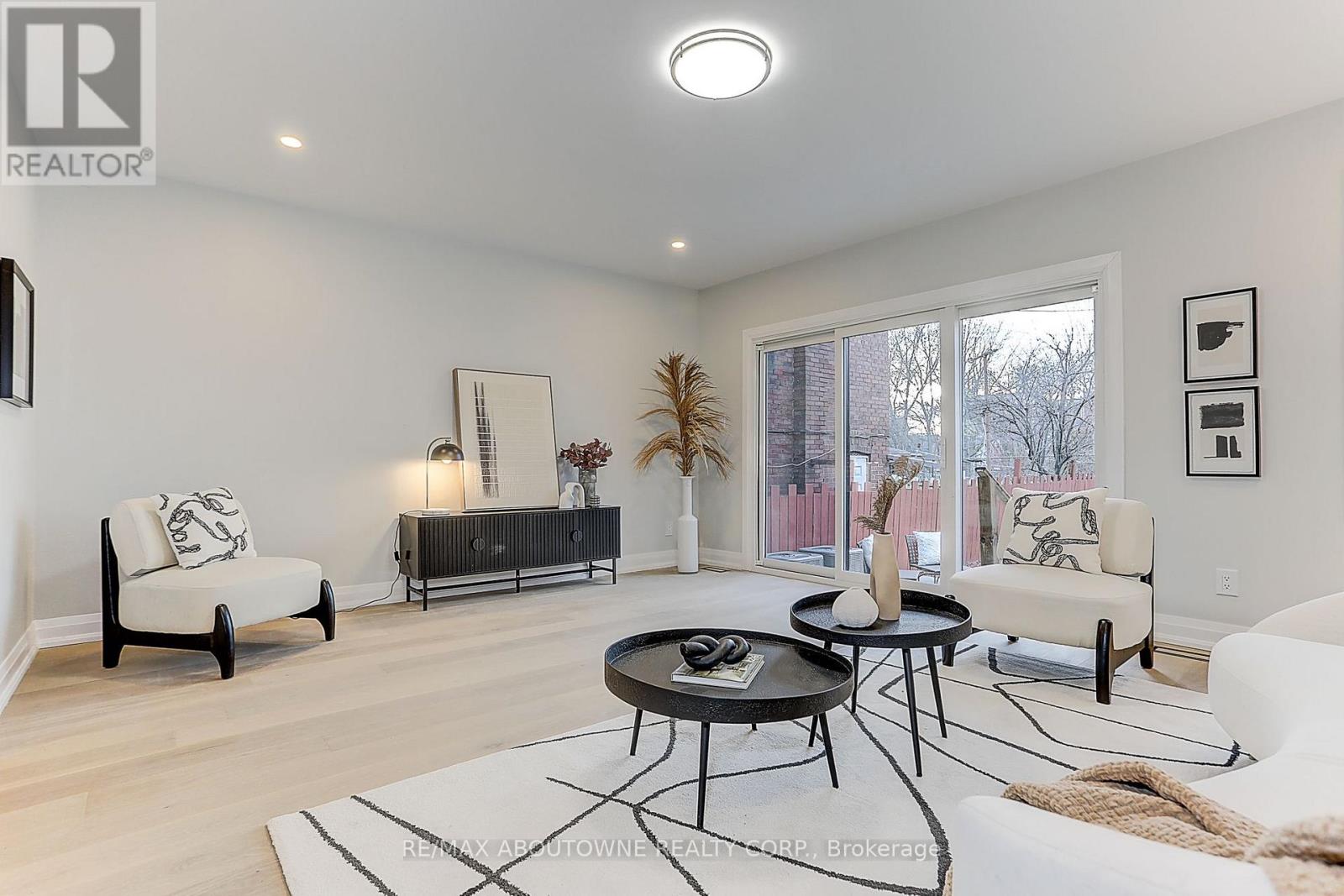 564 Dufferin Street, Toronto, Ontario  M6K 2A9 - Photo 21 - C14103342
