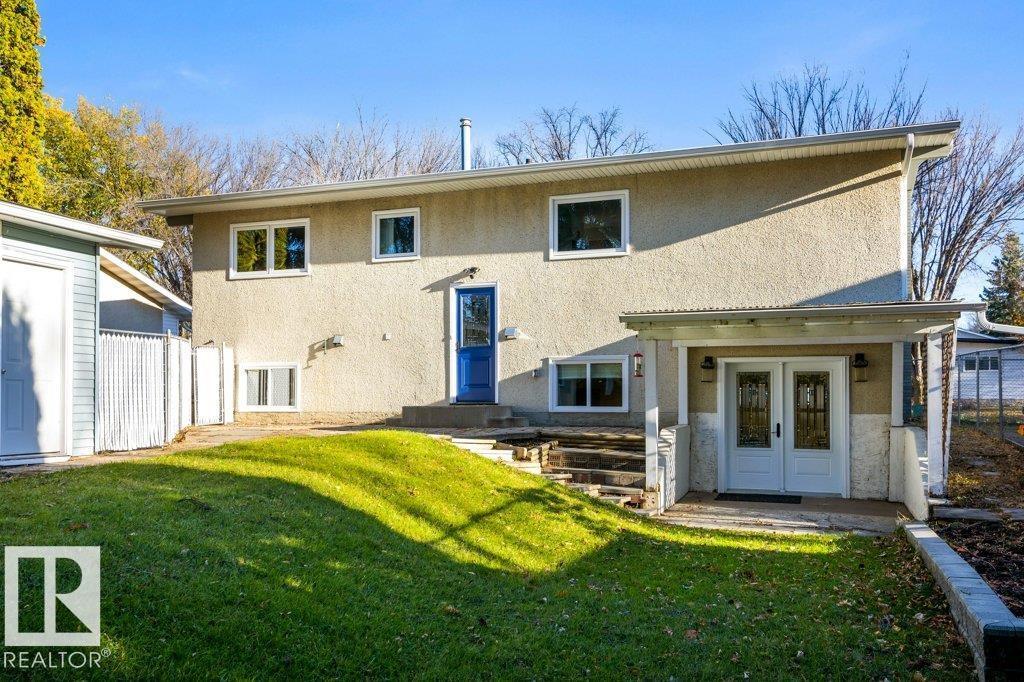 4 FLEETWOOD CR